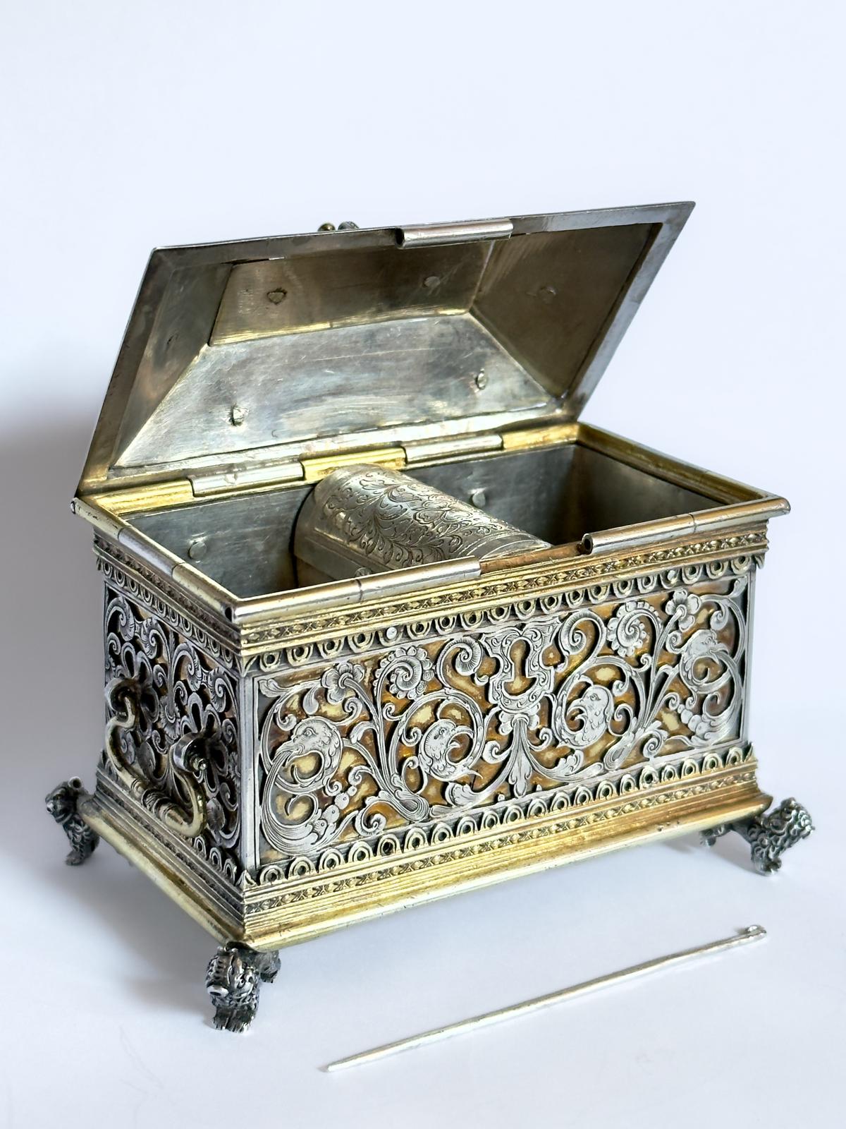 Miniature Silver-gilt Marriage Casket - Image 2